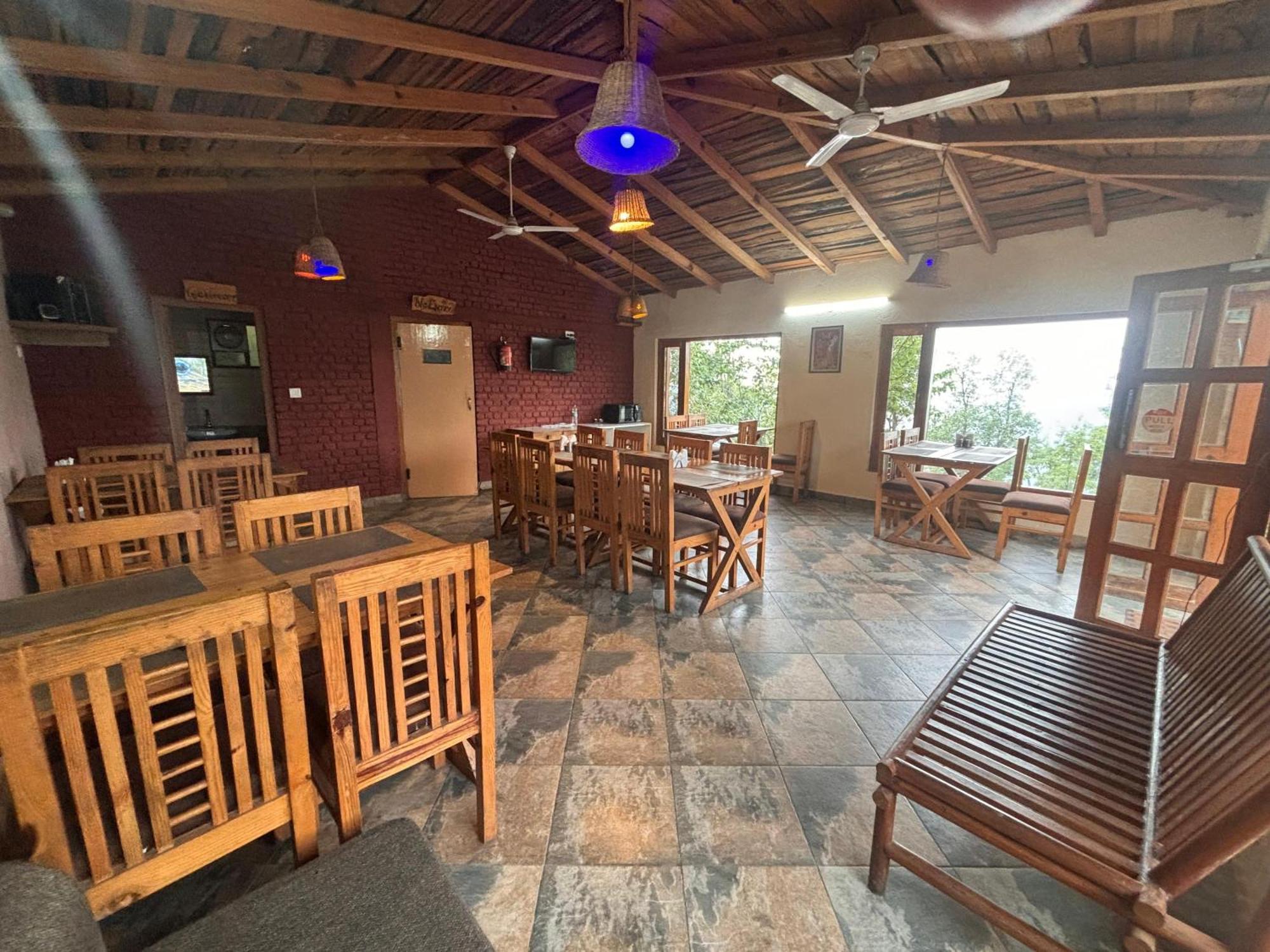 Pragati Resort & Restaurant- Eden Of Kumaon Bhowali ภายนอก รูปภาพ